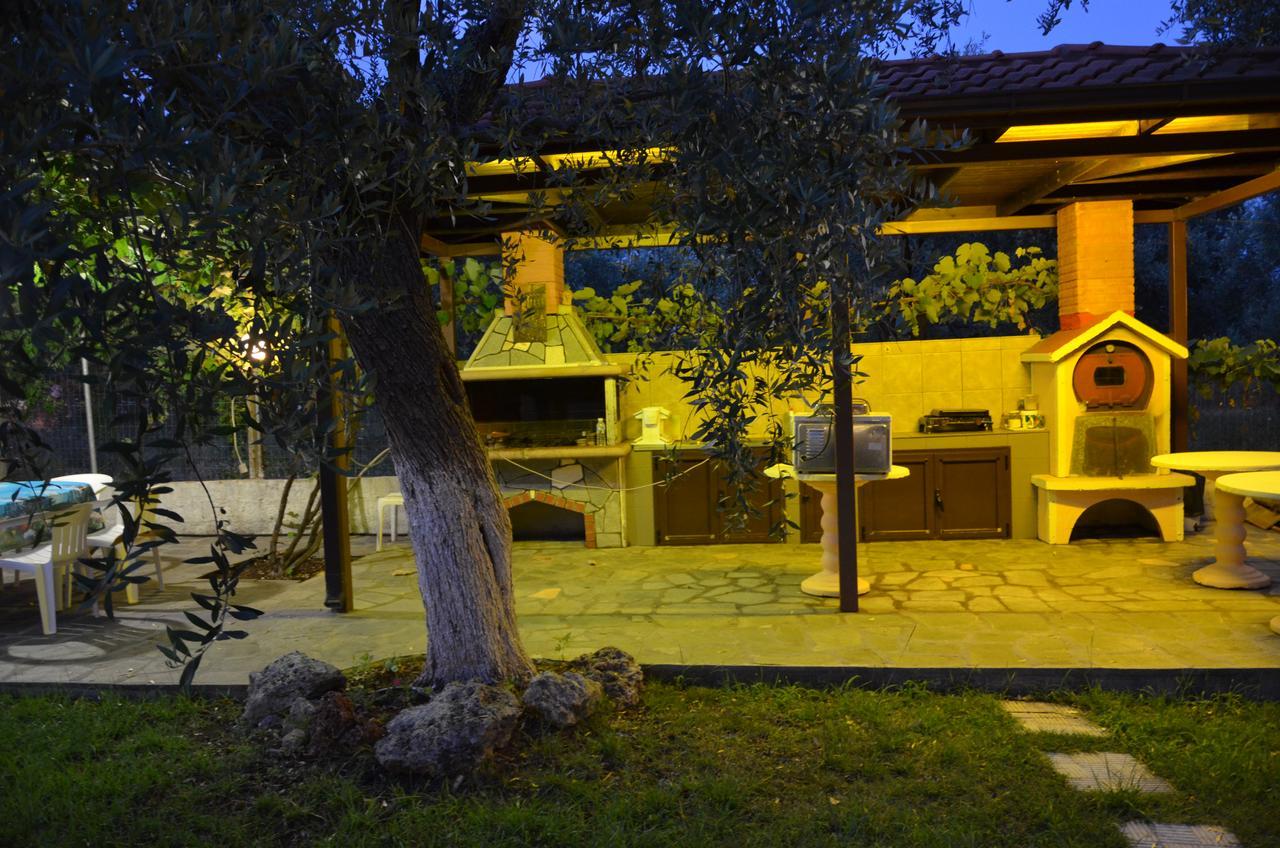 Hotel Maria Chrysi Ammoudia Exterior foto